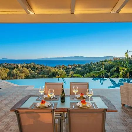 Socrates Willa Skala (Kefalonia)